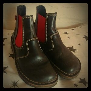 Duckfeet Roskilde 37 GUC Slate/Red Chelsea Boots